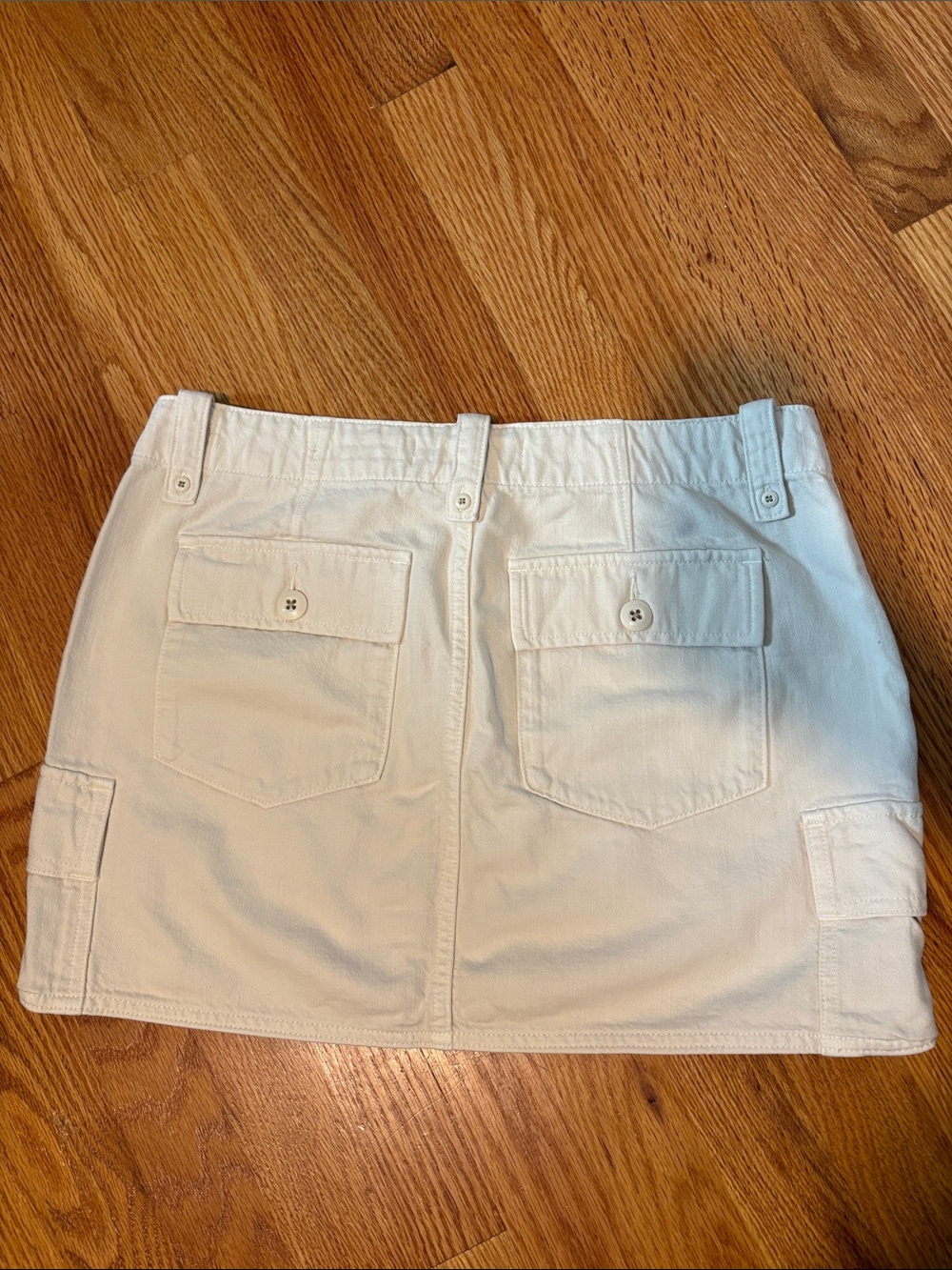 Aritzia Denim Forum White Cargo Skirt with Front Pockets - Picture 3 of 3